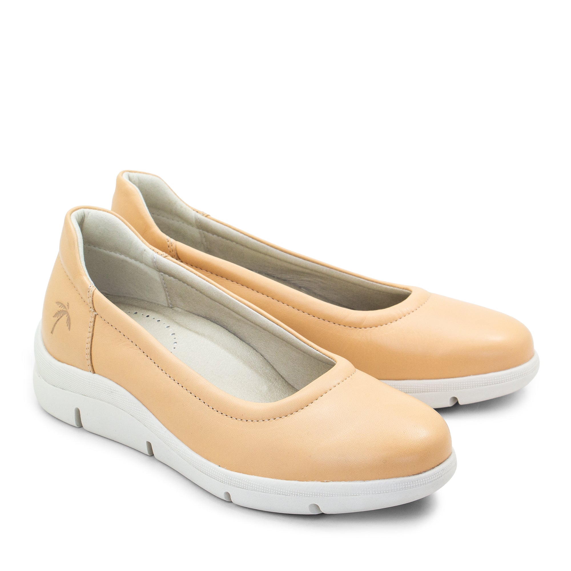Dromedaris Vanessa Leather Slip-On Wedge