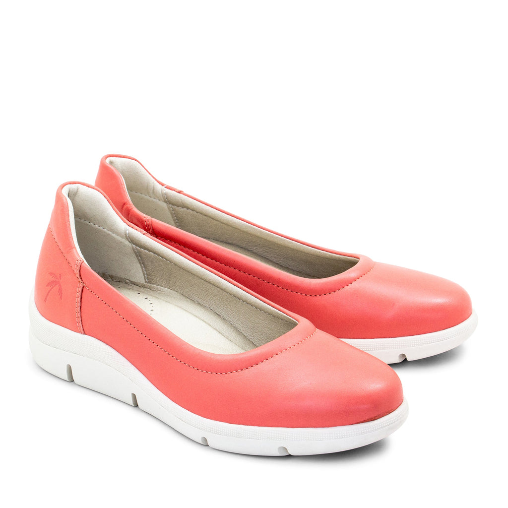 Dromedaris Vanessa Leather Slip-On Wedge