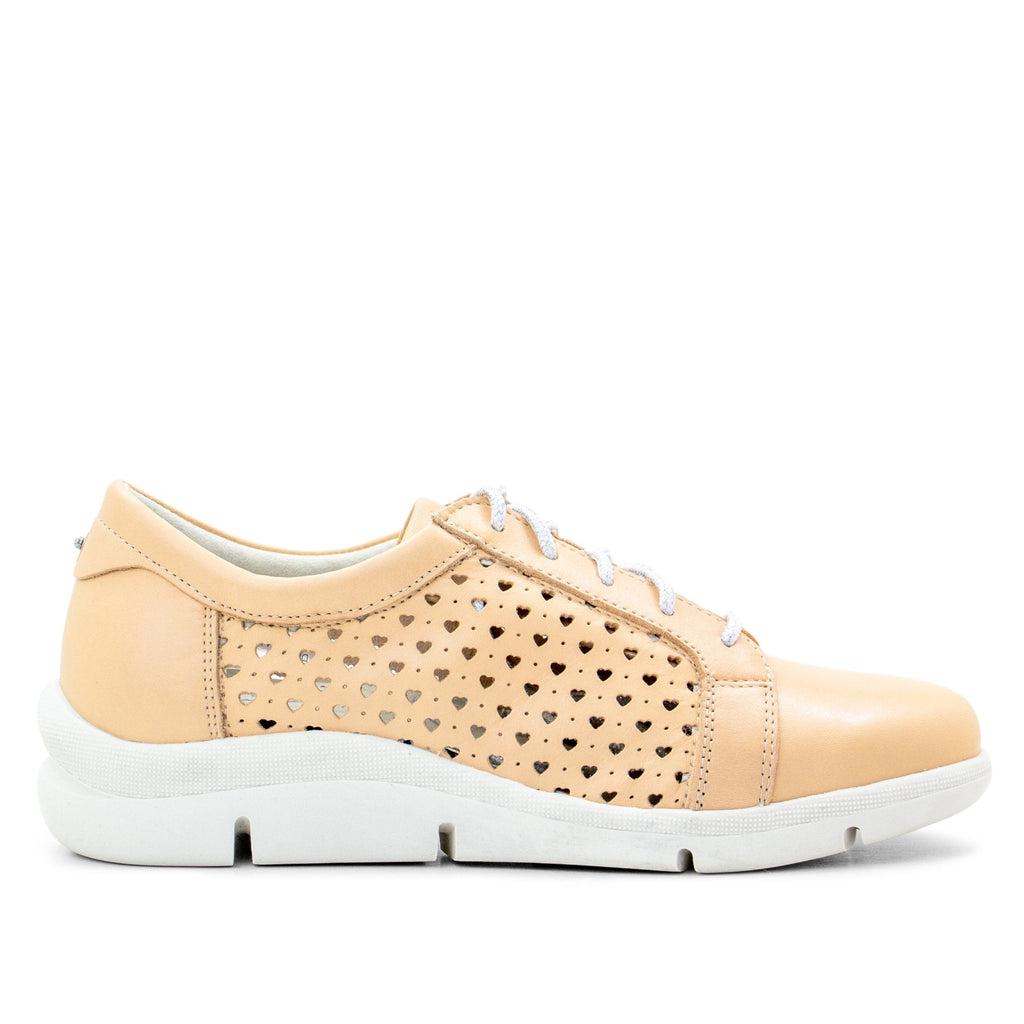 Dromedaris Vivian Perforated Leather Lace-Up Shoe