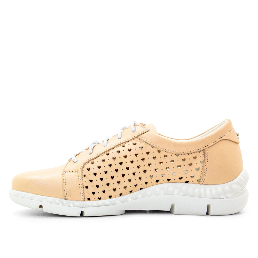 Dromedaris Vivian Perforated Leather Lace-Up Shoe