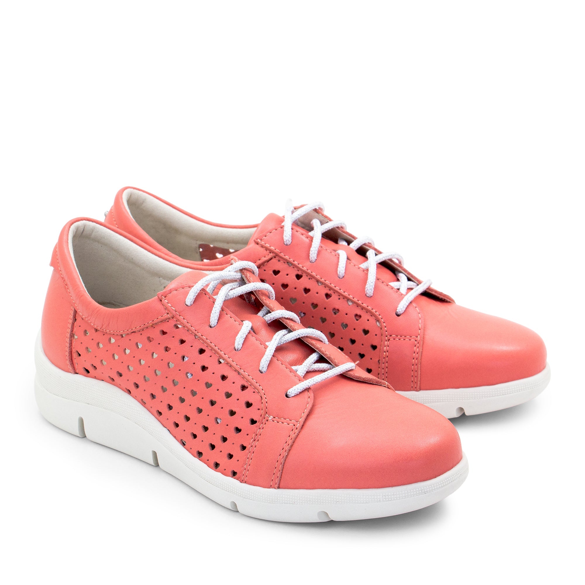 Dromedaris Vivian Perforated Leather Lace-Up Shoe
