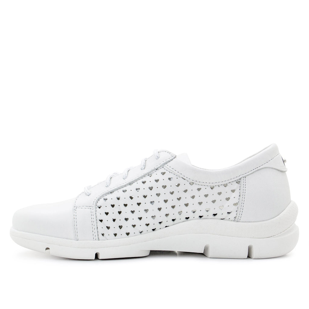 Dromedaris Vivian Perforated Leather Lace-Up Shoe