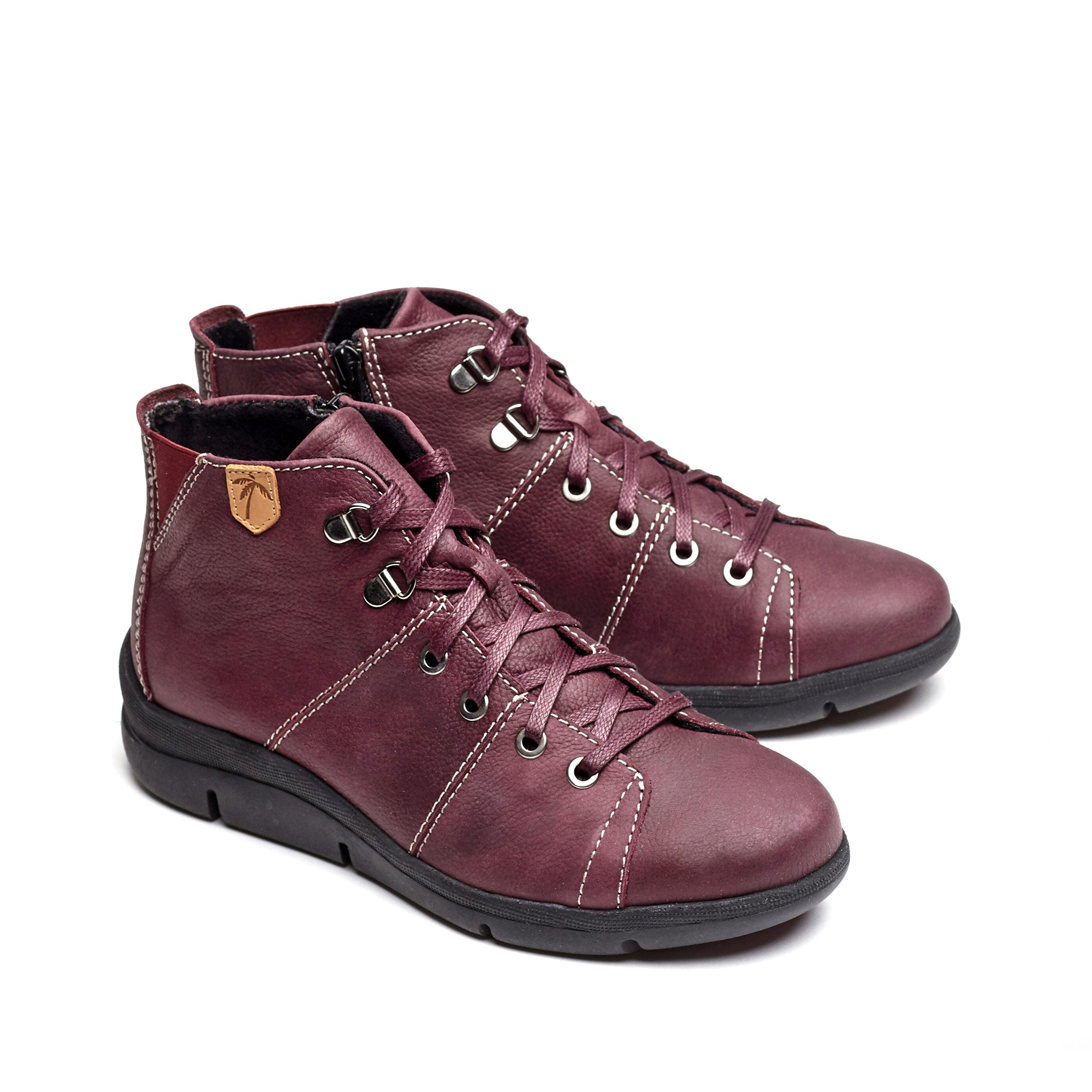 Dromedaris Vonie Nubuck Leather Ankle Bootie